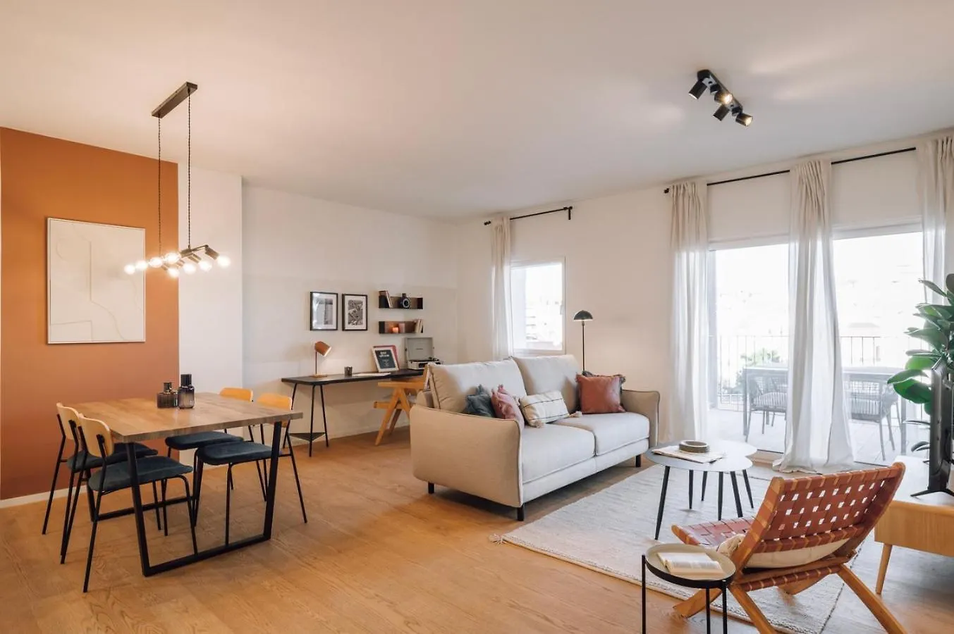 Mondego - 2 bedrooms and terrace in Arroios Lisbon